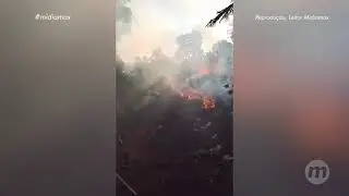Fogo volta a atingir vegetação, quatro dias após incêndio que encobriu comunidade no Noroeste