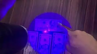 How to identify fake currency using UV light.