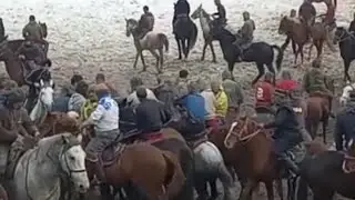 Бузкаши дар Н. Рӯдакӣ, Ҷ. Султанобод охирон дасро гирифт Иброҳим чавандоз ба Қайсар...