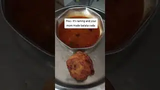 Have you tried Batata Vada ? #shorts #viral #maa #love #rain #trending#ytshorts#video #asmr #foodie