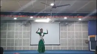 Morom Khujile //Gitanjali Das song// Assamese modern Dance perform By Rikumoni Borah /