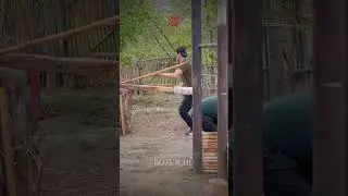 Чоң атасына небереси кыбырап жардам берип жүрөт))  БОЗ ҮЙ гө заказ алабыз. +996999865575 #travel