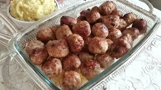 Meatballs with bacon and beef