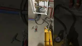 Опрессовка труб отопления 