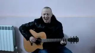 Лёха поёт песню "ЛУНА"