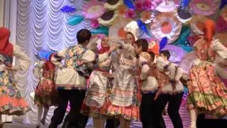 танец Я На Печке Молотила