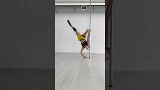 Pole art Trick ( 👍🏻 or 👎🏻 ?) #poleart #highheels #acrobatics #dancer