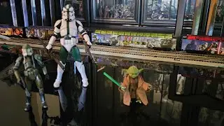 Yoda Train Carriage. Plus Clone Commando Gree comparison with 3.75