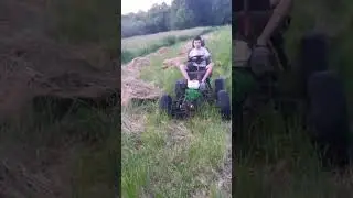 Трактор-самоделка.