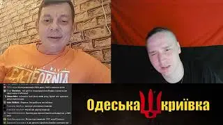 Пачками клав та сам наклав