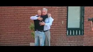 El frío abrazo de Sampaoli con Salah en su adiós de La Roja • Chile 2016