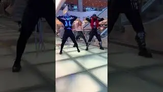 Реакции людей на танцы из тик ток