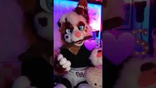 Hmmm I wonder 😚 #furries #fursuit #fursuiters