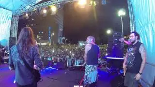 Kiko Loureiro e Andreas Kisser - Corazon Espinado (C.Santana) Brasil Guitarras -Salvador - Bahia