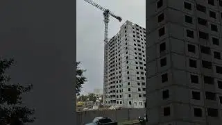 The tower crane will no longer fall.