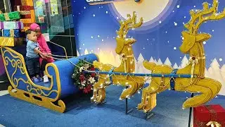 Bermain Mandi Bola Alghani bersama Keluarga