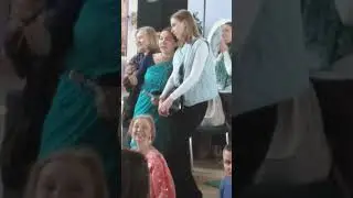 Киртан. Абхишека Божеств Шри Шри Гаура Нитай.