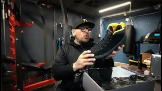 Jordan 9 Retro Dark Charcoal University Gold