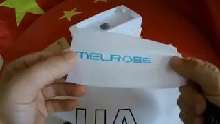 Melrose M18  - кардфон с полноценным экраном