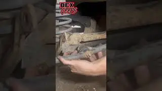 Easy way to re install track bar. 