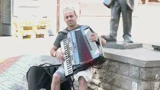 Straßenmusik am Samstagmorgen in der Oberstadt 1