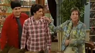Drake e Josh - A Vovó Fala Que Humilhou Drake (HD) Dublado 1° Temp EP6