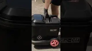 MUCOFF MOBILE PRESSURE WASHER FOR MOTO! #mucoff #clean #motorcycle