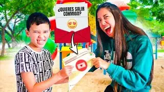MI HERMANO RECIBE una CARTA de su CRUSH en el COLEGIO... *Le pillo*