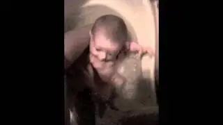 Юля купается 1 месяц