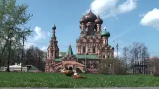 Колокольный звон в храме Св. Троицы в Останкино. Bell ringing in St.Trinity church.
