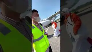TERPISAH DI PESAWAT 
