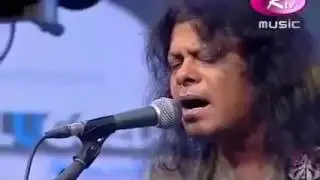 Baba Koto Din Dekhina Tumai James at Live Concert