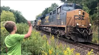 TRAIN TRACKERS # 10 - REAL CSX FREIGHT TRAINS