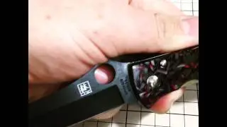 Новая работа Spyderco Lum