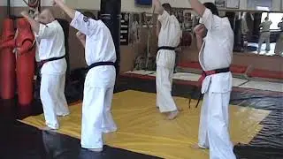 Аге уке.