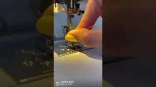 Как шить двойной иглой на машинке?