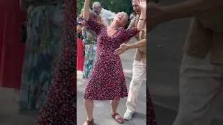 Сойти с ума. Танцы 💃 в Сокольниках👍 #сокольники #танцплощадка #dance