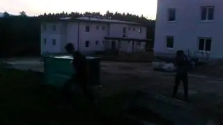 Smashing down toilett
