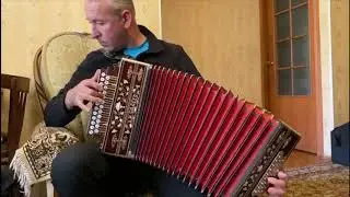 Гармонь мастера А.И.Фадеева. Играет Андрей Кабанов.