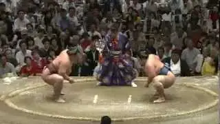 O1e Kisenosato vs O2e Kotoshogiku