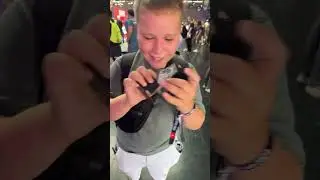 Mein zweiter Tag auf der Gamescom in Köln: Überraschende Geschenke erhalten! @ilyasozocker #shorts