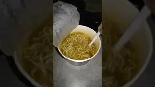 Сколько стоят ДОШИКИ  в Таиланде? Съел тайский доширак