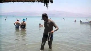 читать лежа на воде - Миф или реальность ?