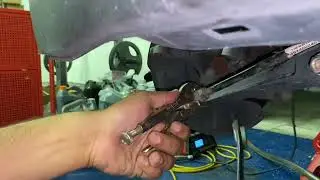 How to remove outer tie rod end on Smart Fortwo