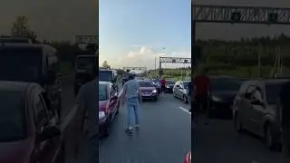 Драка и неадекватство на Приозерском шоссе
