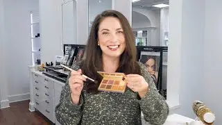 Tutorial: Holiday Eyes with Jane Iredale