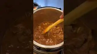 Cheesy beef caldereta | Instant pot recipe