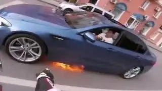 В Перми автомобиль загорелся на ходу