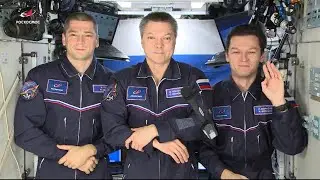 Поздравление с Днём Конституции из космоса