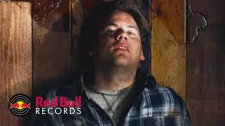 Beartooth - In Between (Official Music Video)